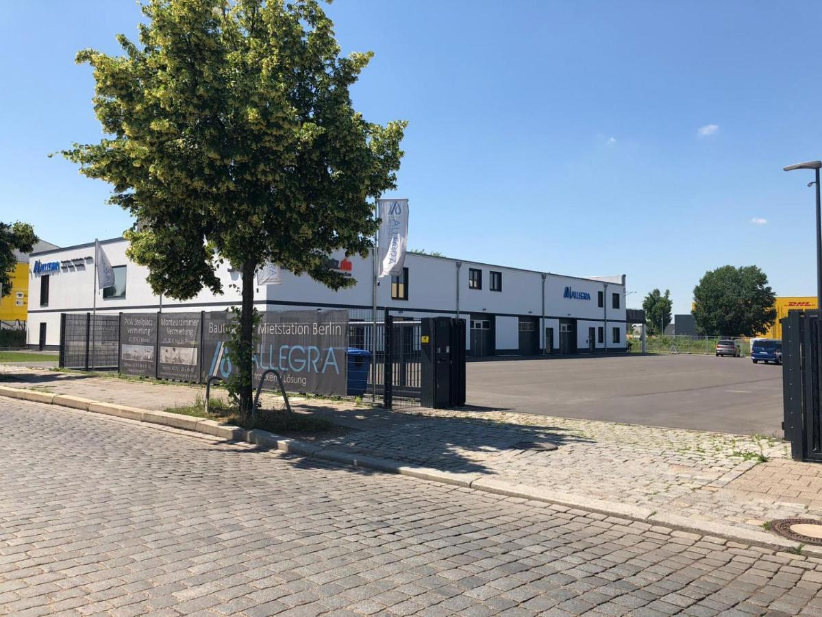 Monteurzimmer Berlin Pankow Mit Dachterrasse - Nur 10 Min. Von Der A10 - 3 Zimmer/ 7 Betten — Photos 3